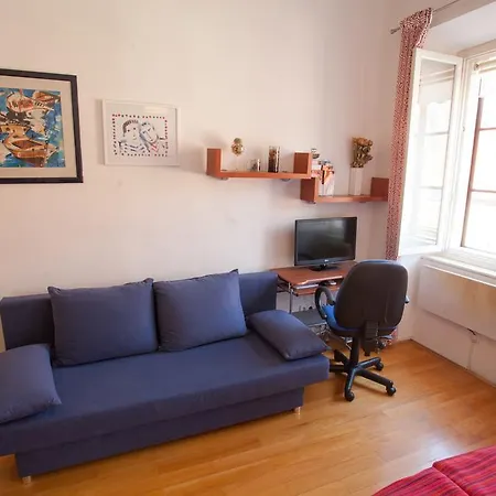 Apartments Lina - Center With Free Parking! Zagreb Exterior photo