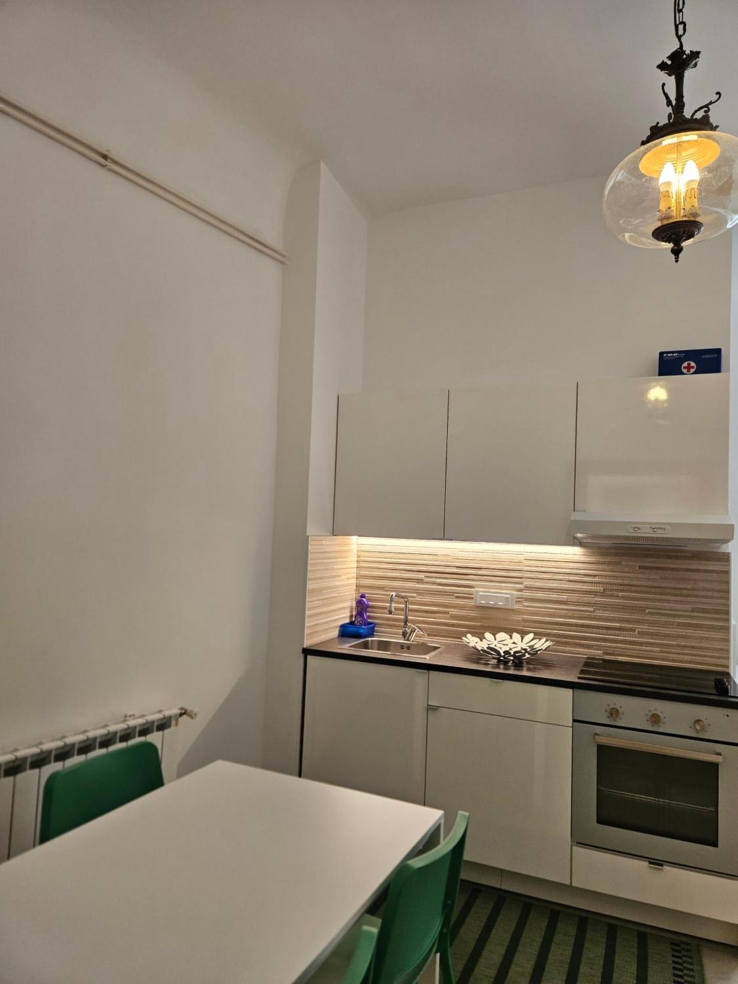 Lina - Center Apartment